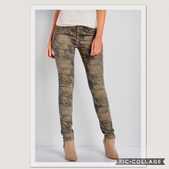 maurices camo jeggings